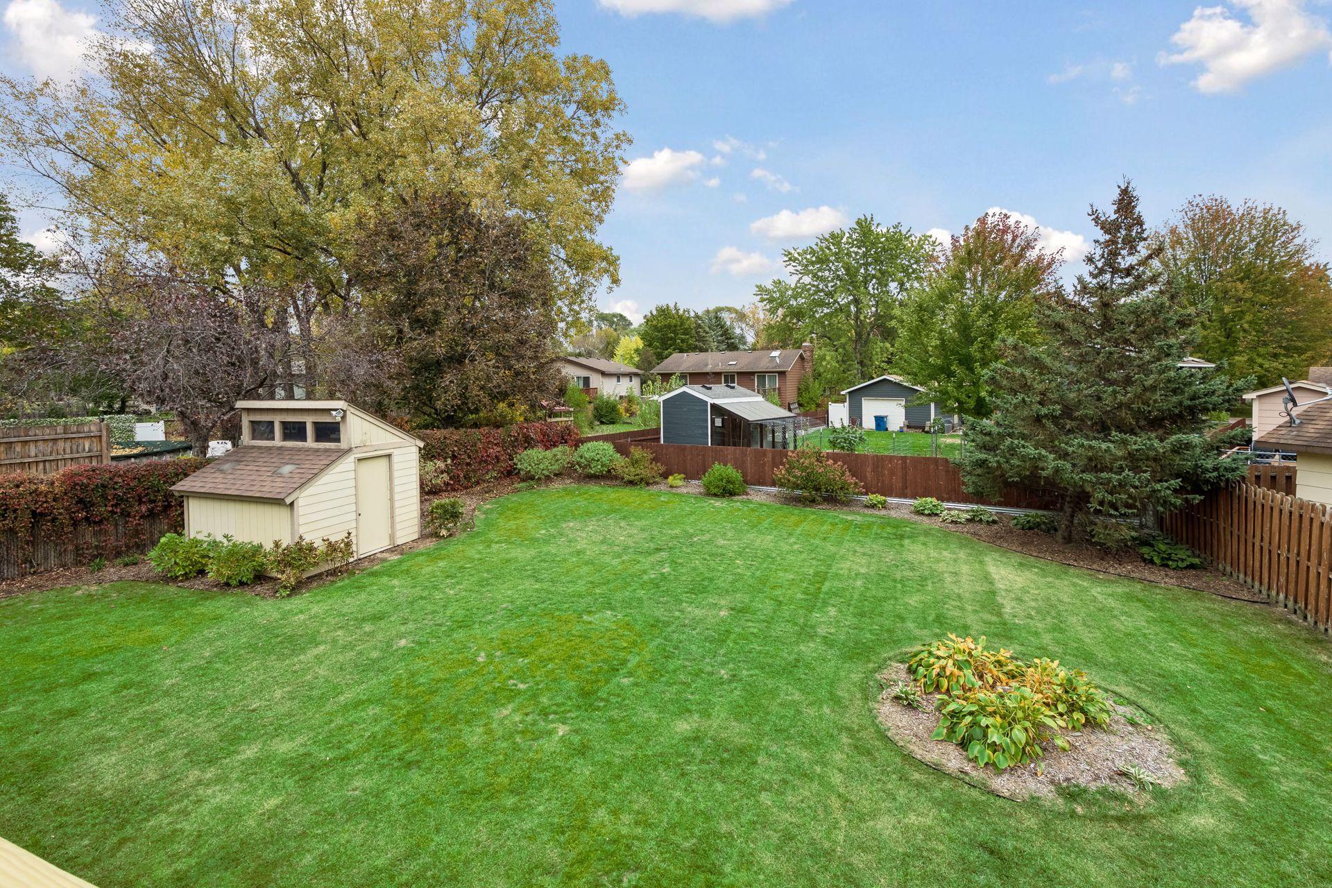 main property photo 40