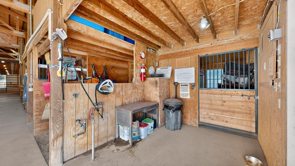main property photo 65