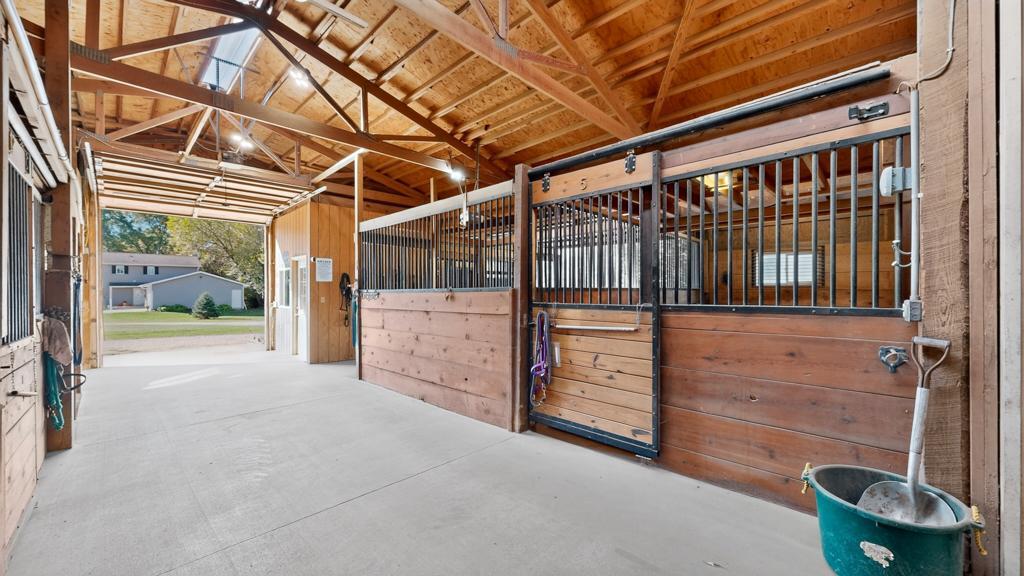 main property photo 74