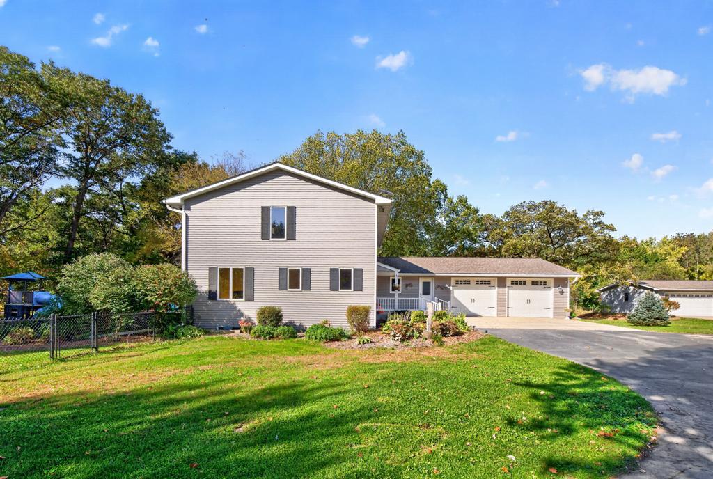 main property photo 83
