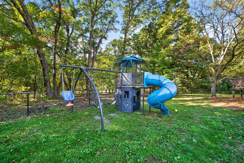 main property photo 86