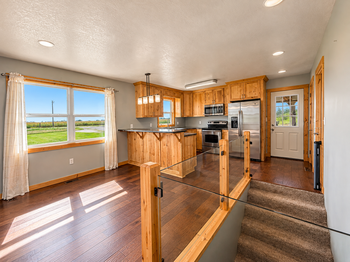 main property photo 12