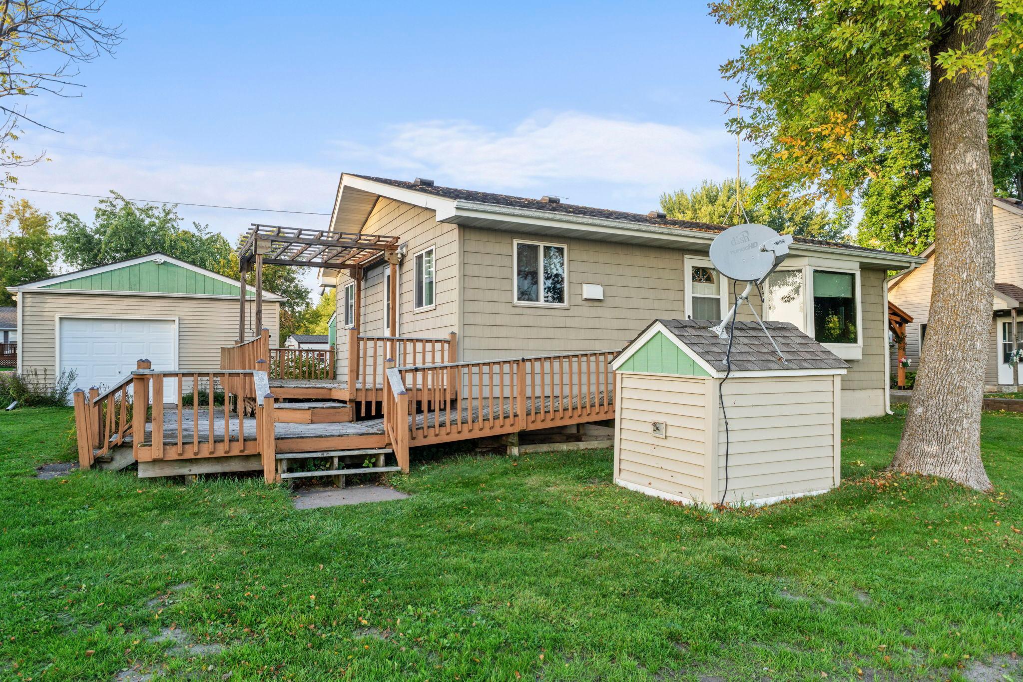main property photo 21