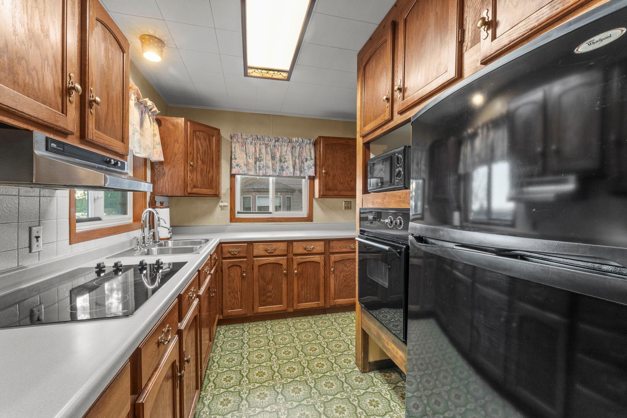 main property photo 26