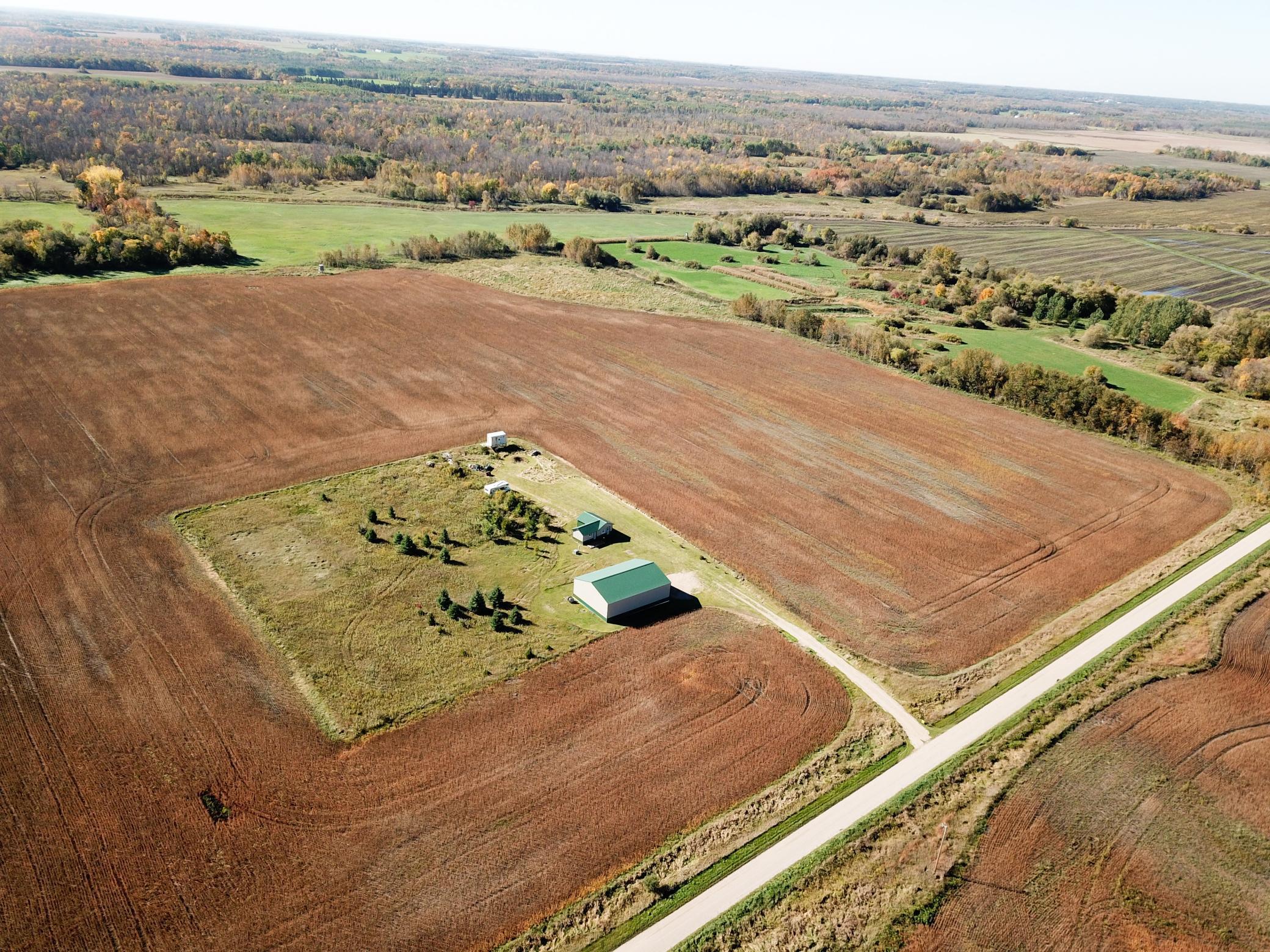 main property photo 13
