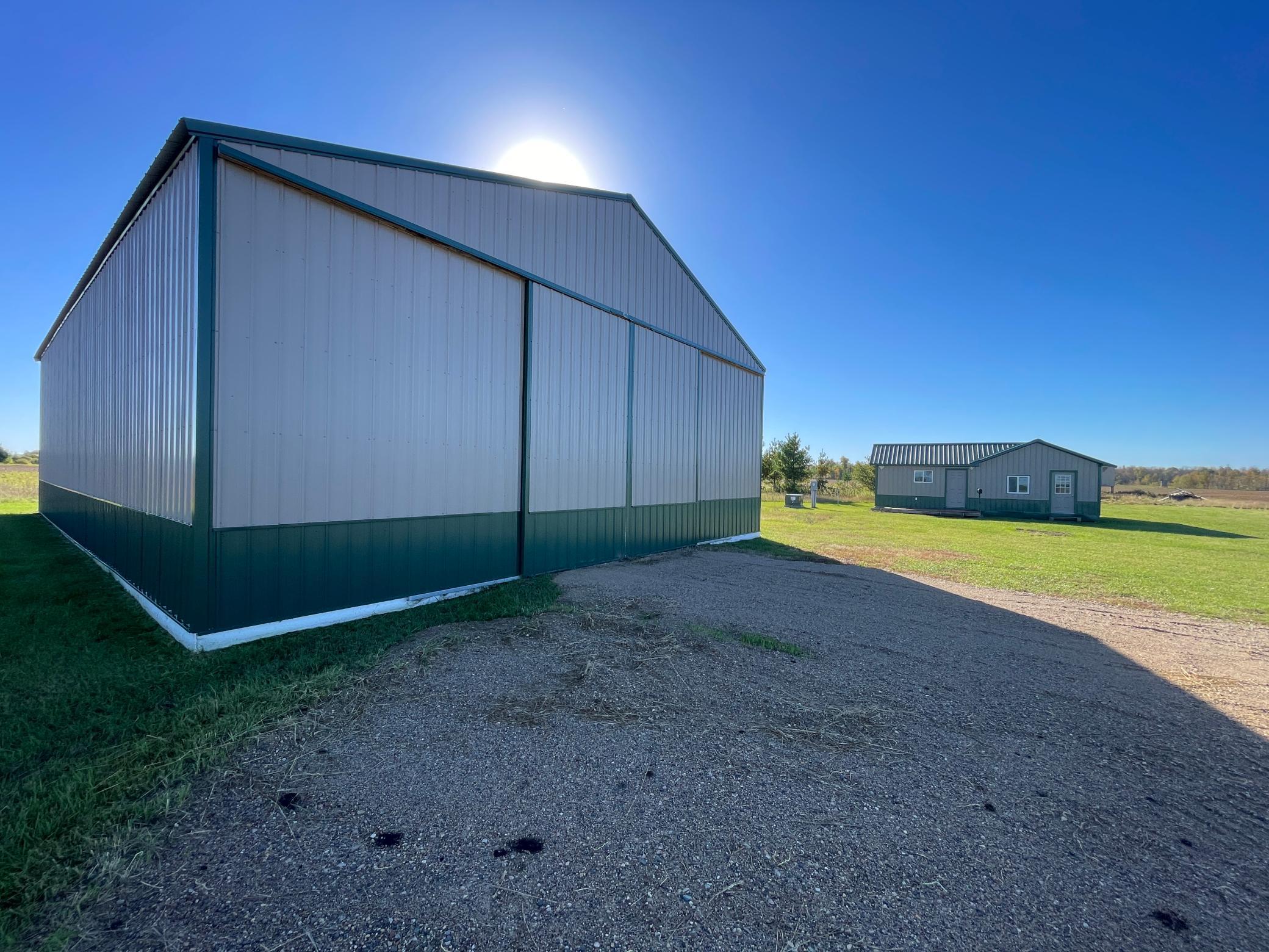 main property photo 15