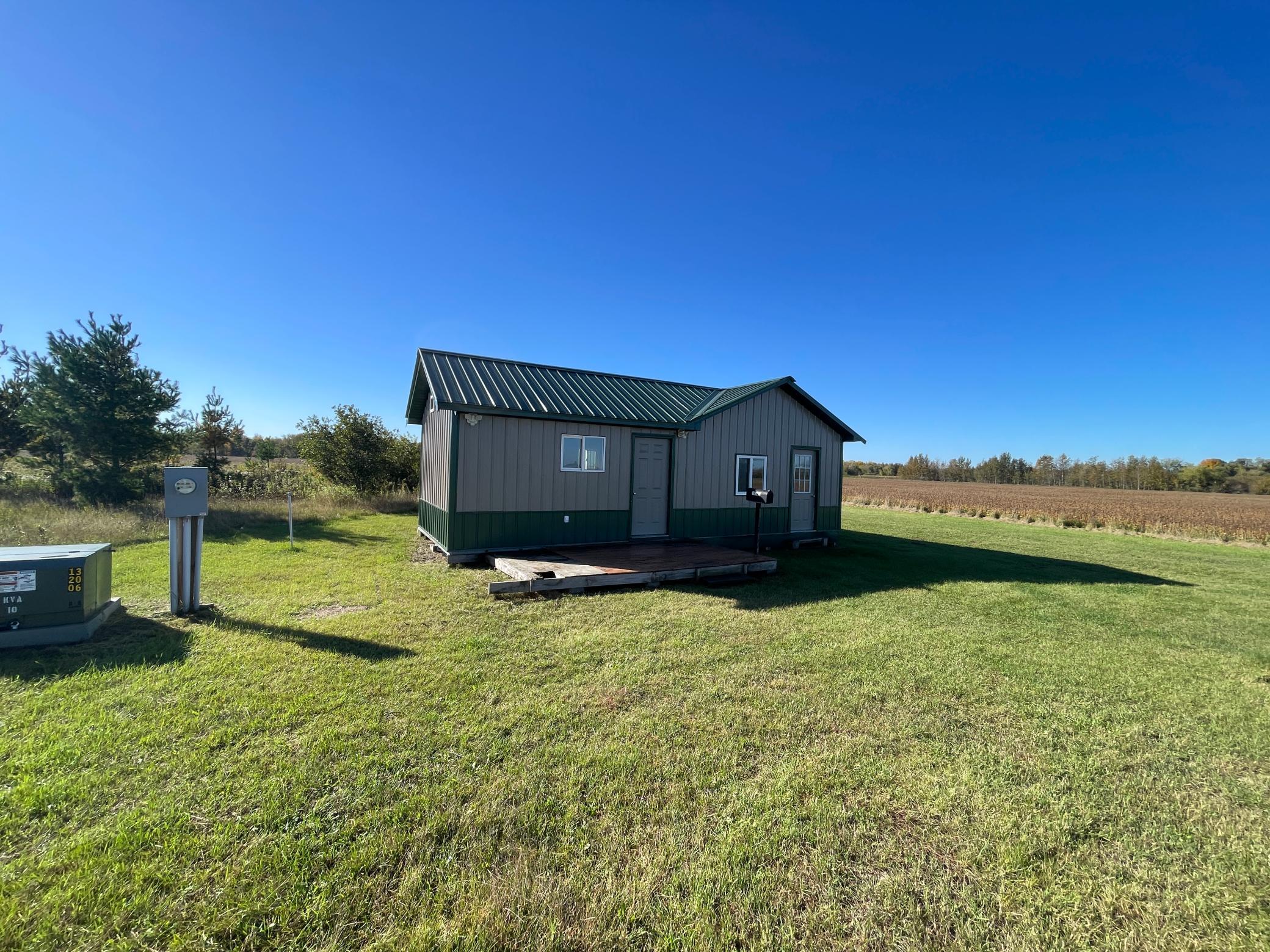 main property photo 18