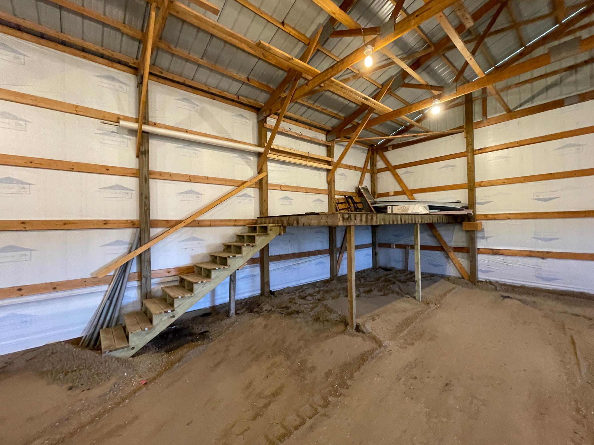 main property photo 24