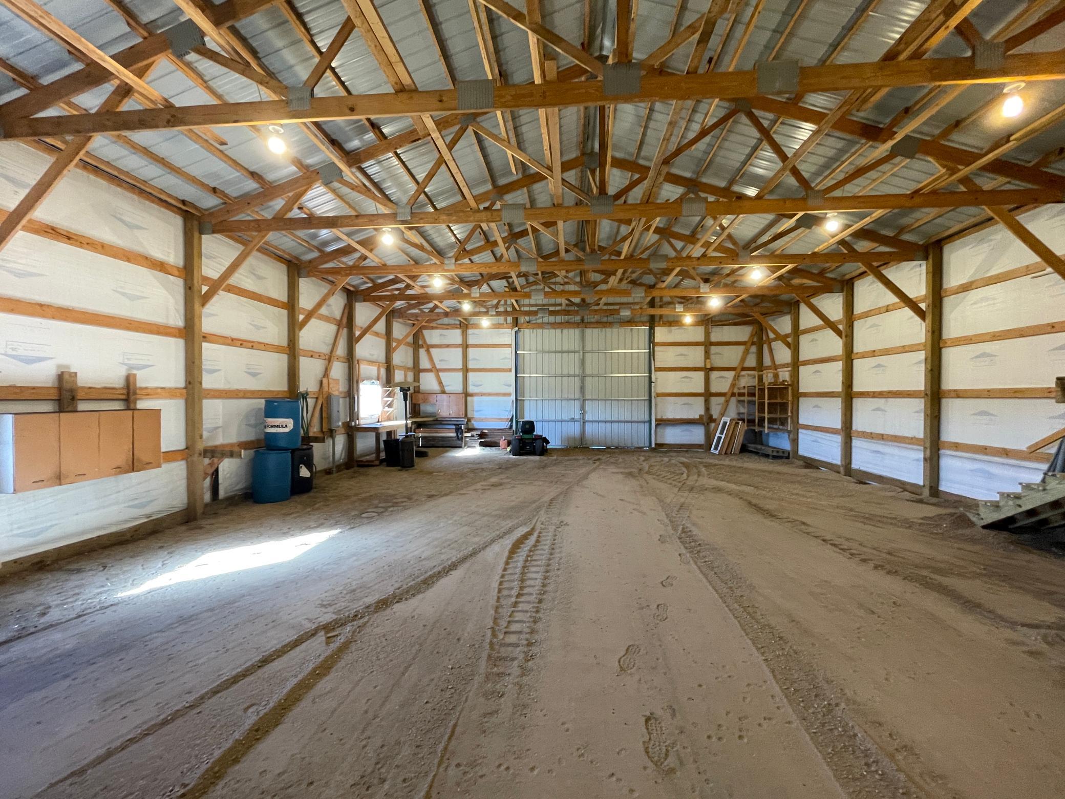 main property photo 25