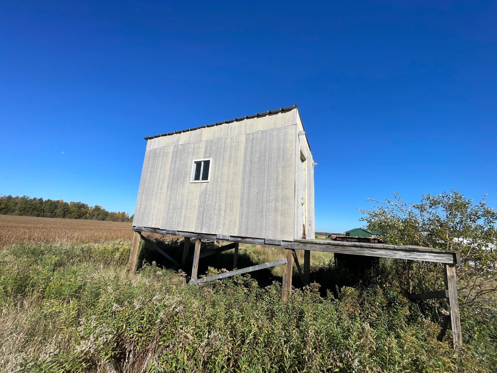 main property photo 45