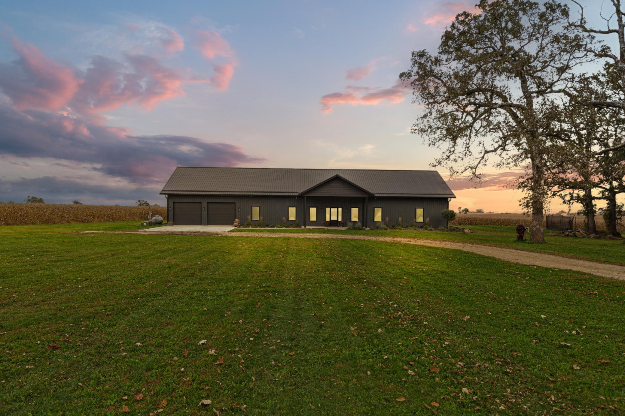 main property photo 50