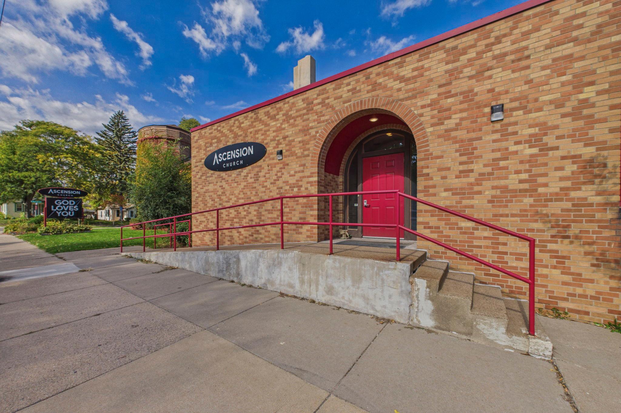 main property photo 2