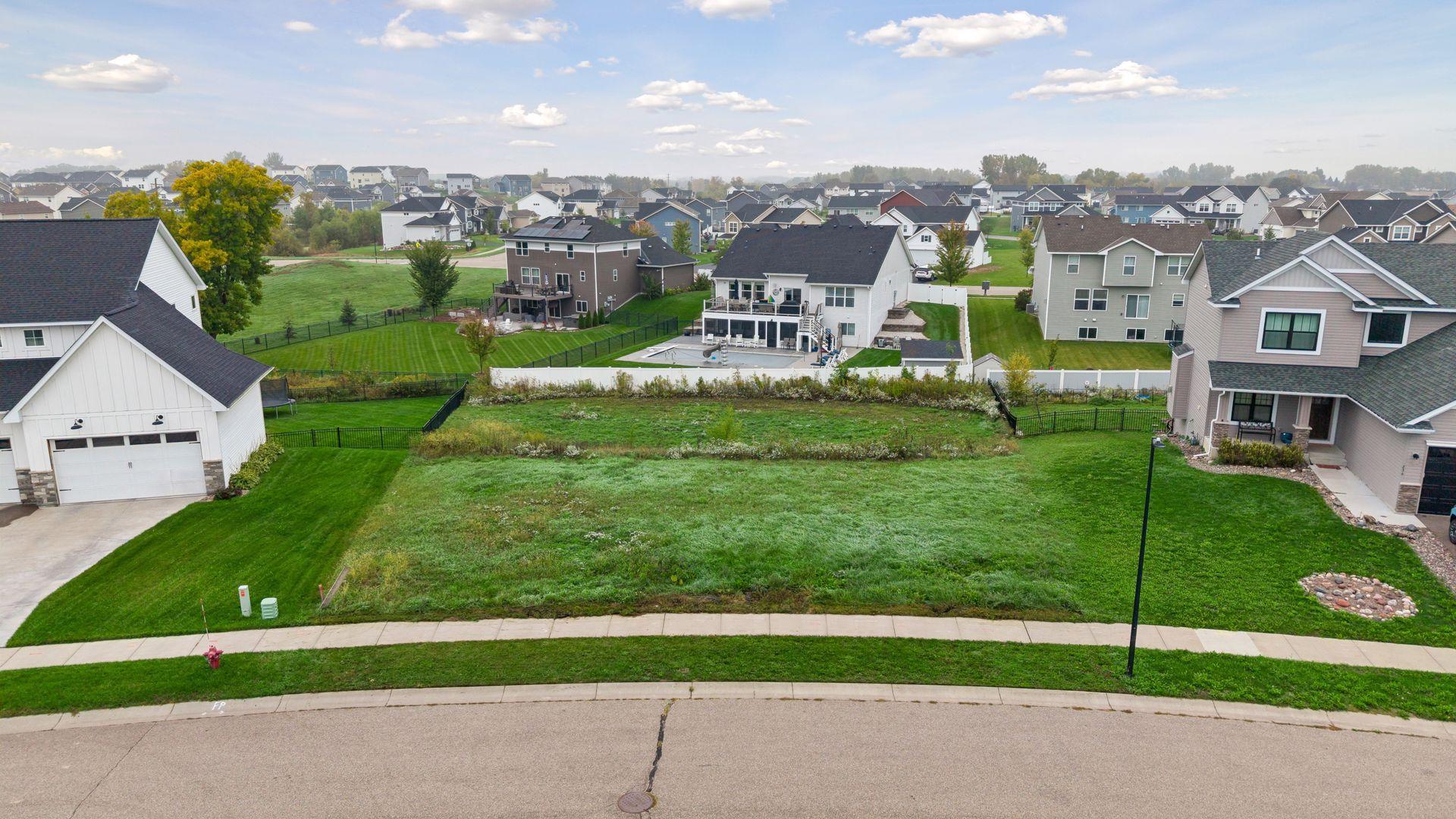 main property photo 5