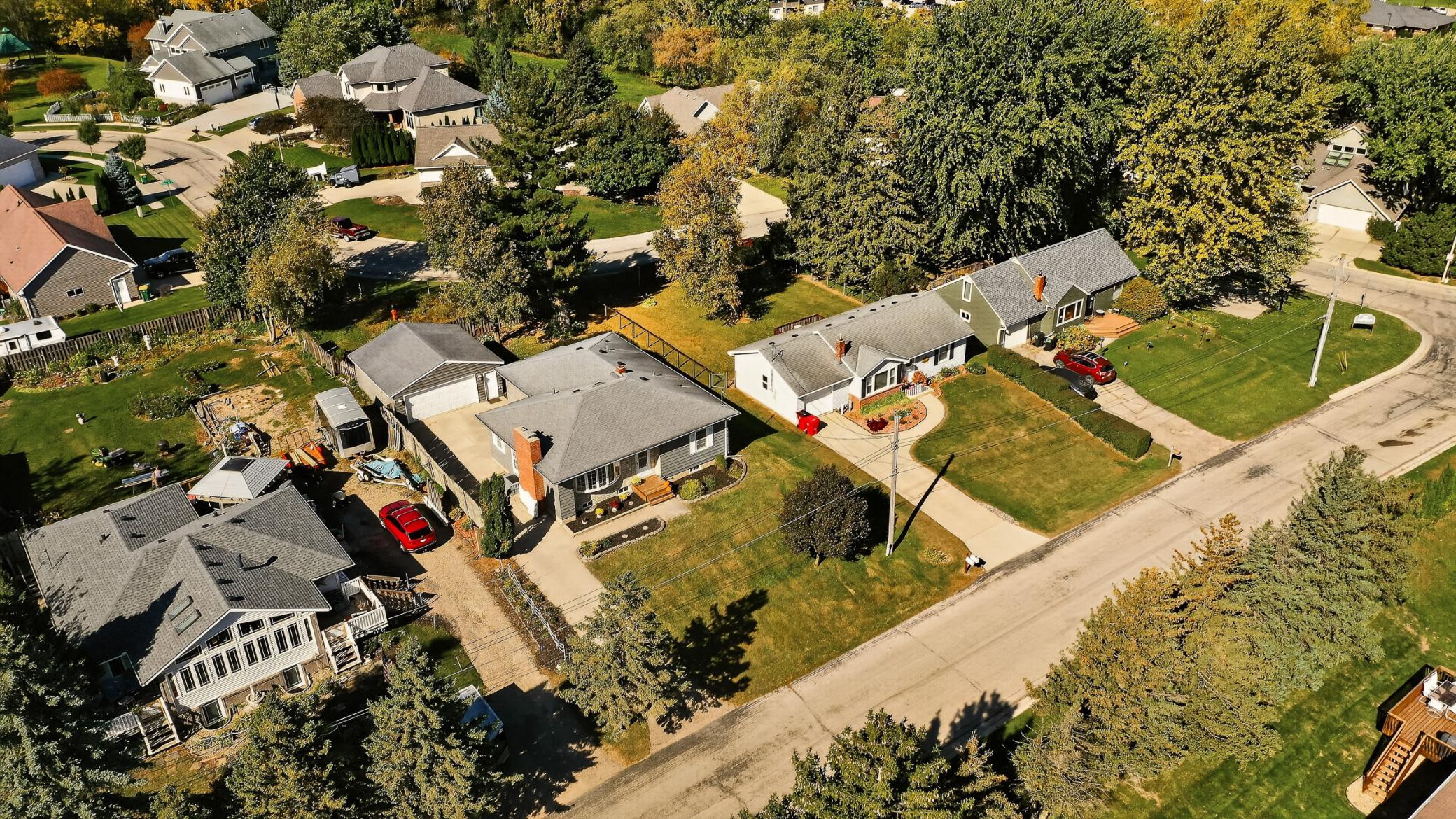 main property photo 38
