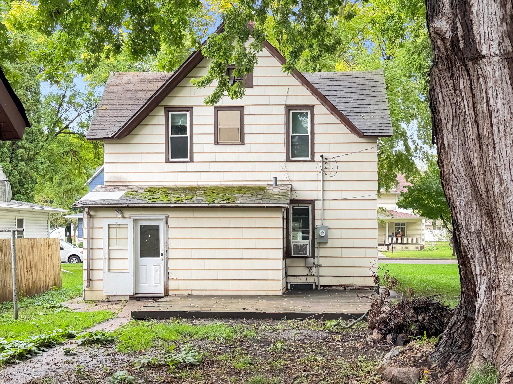 main property photo 10