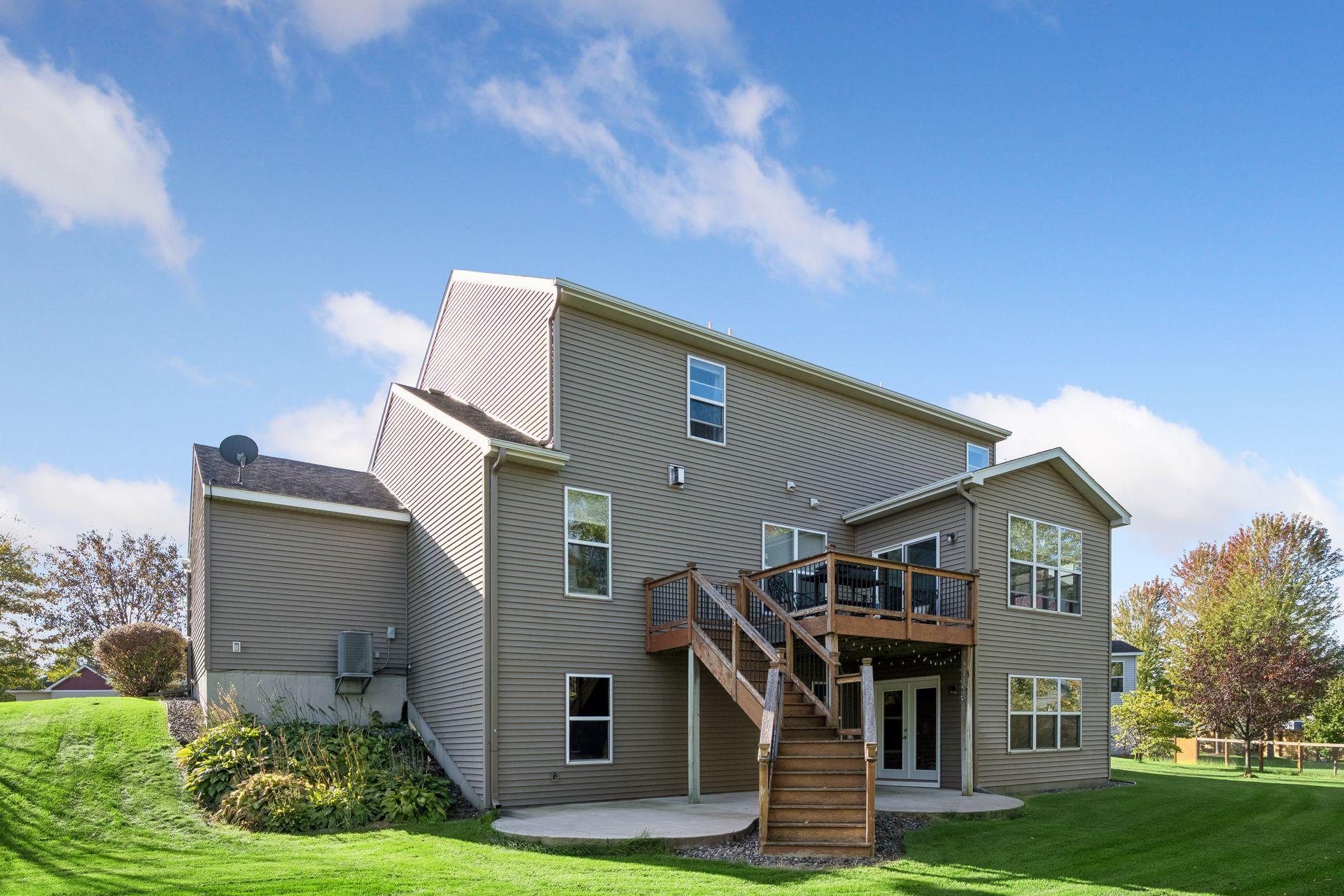 main property photo 41