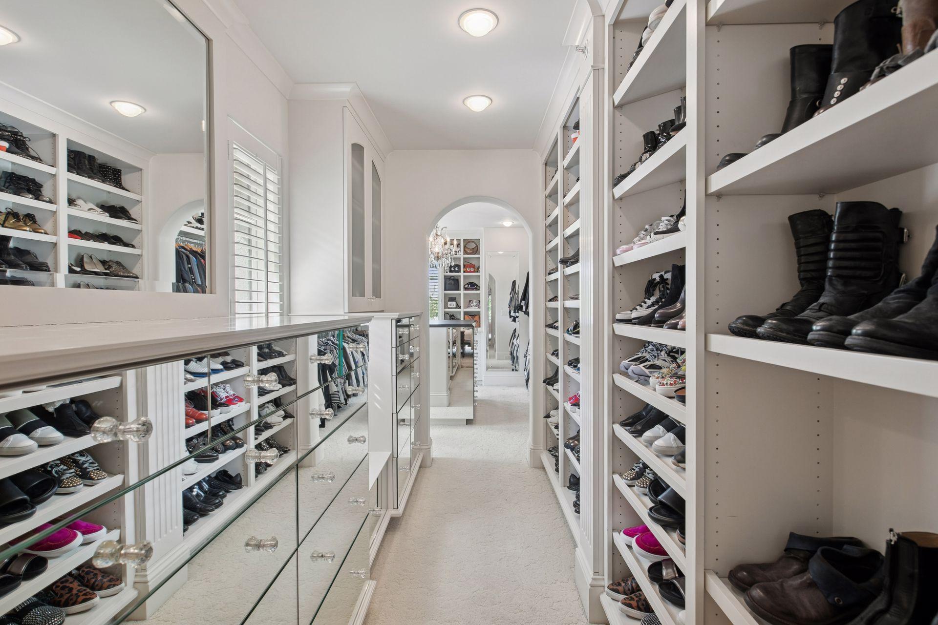 main property photo 51