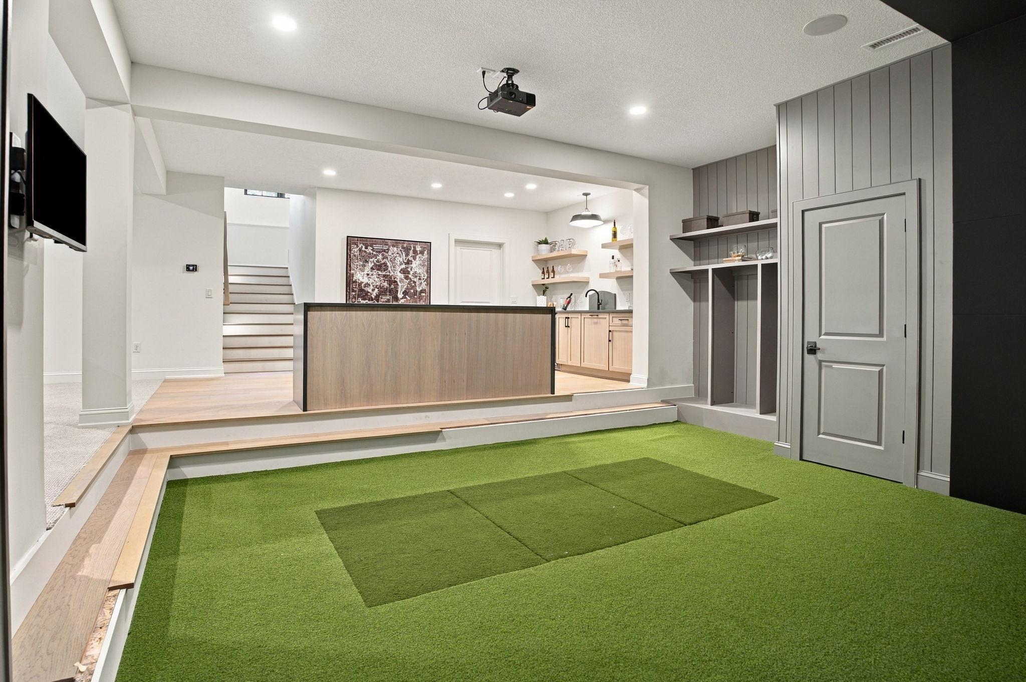 main property photo 68