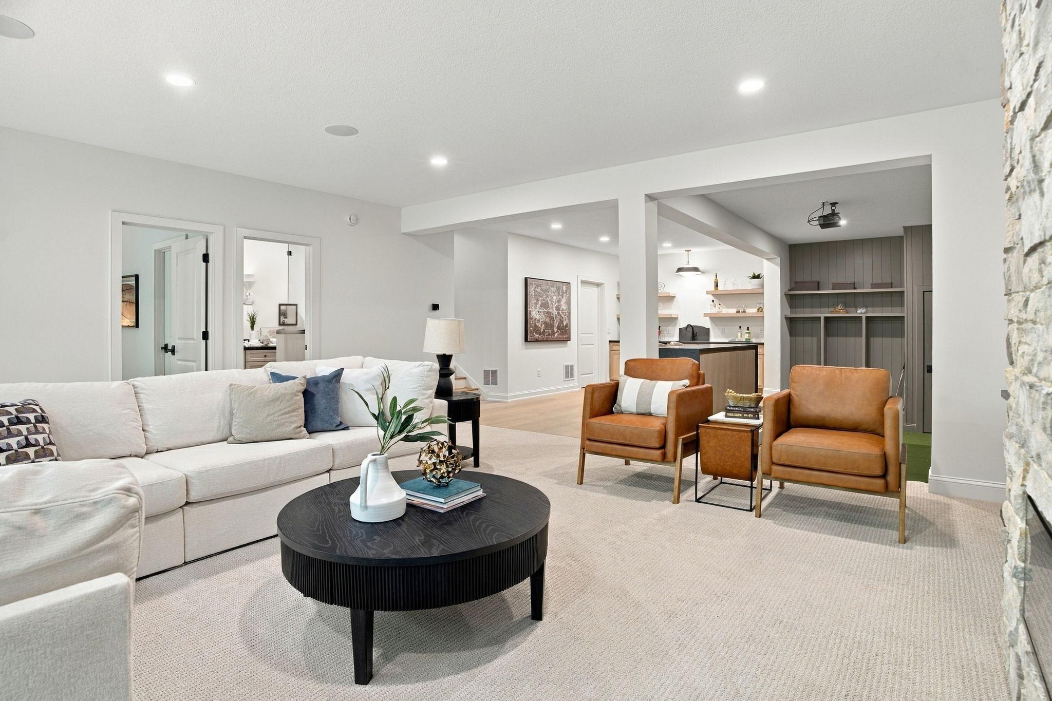 main property photo 78