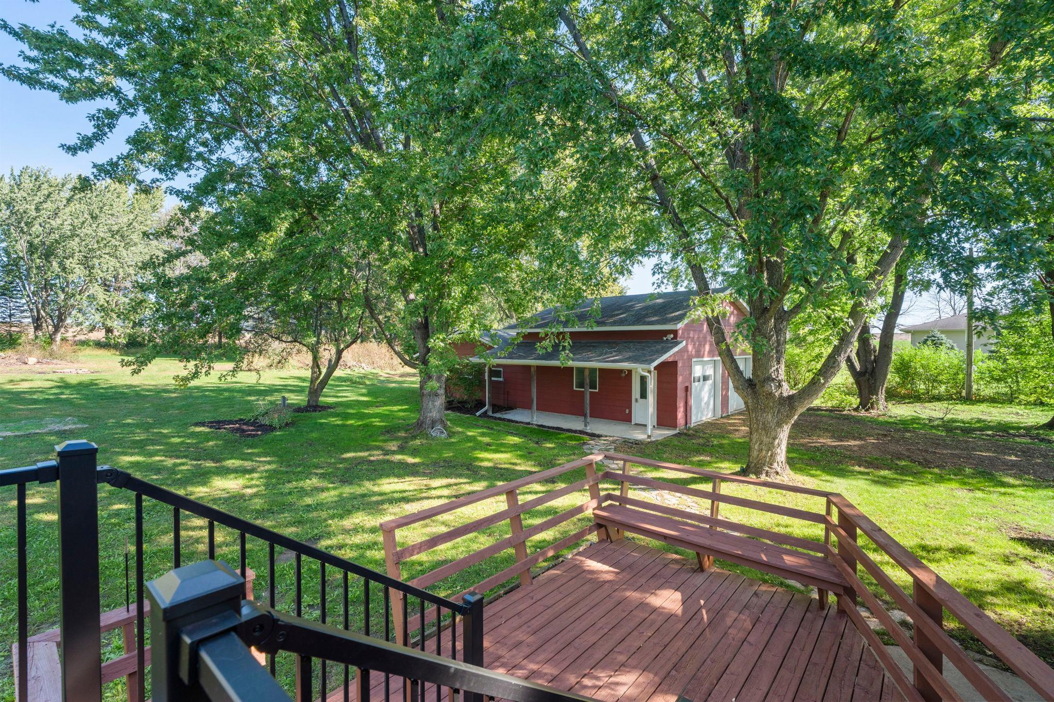 main property photo 25