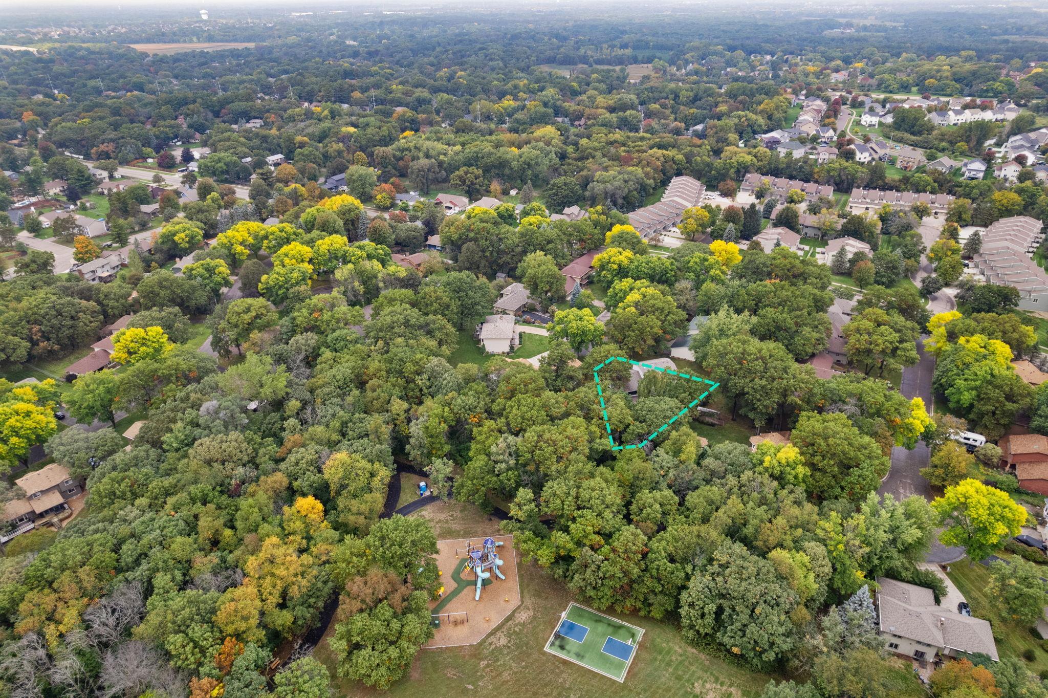 main property photo 31