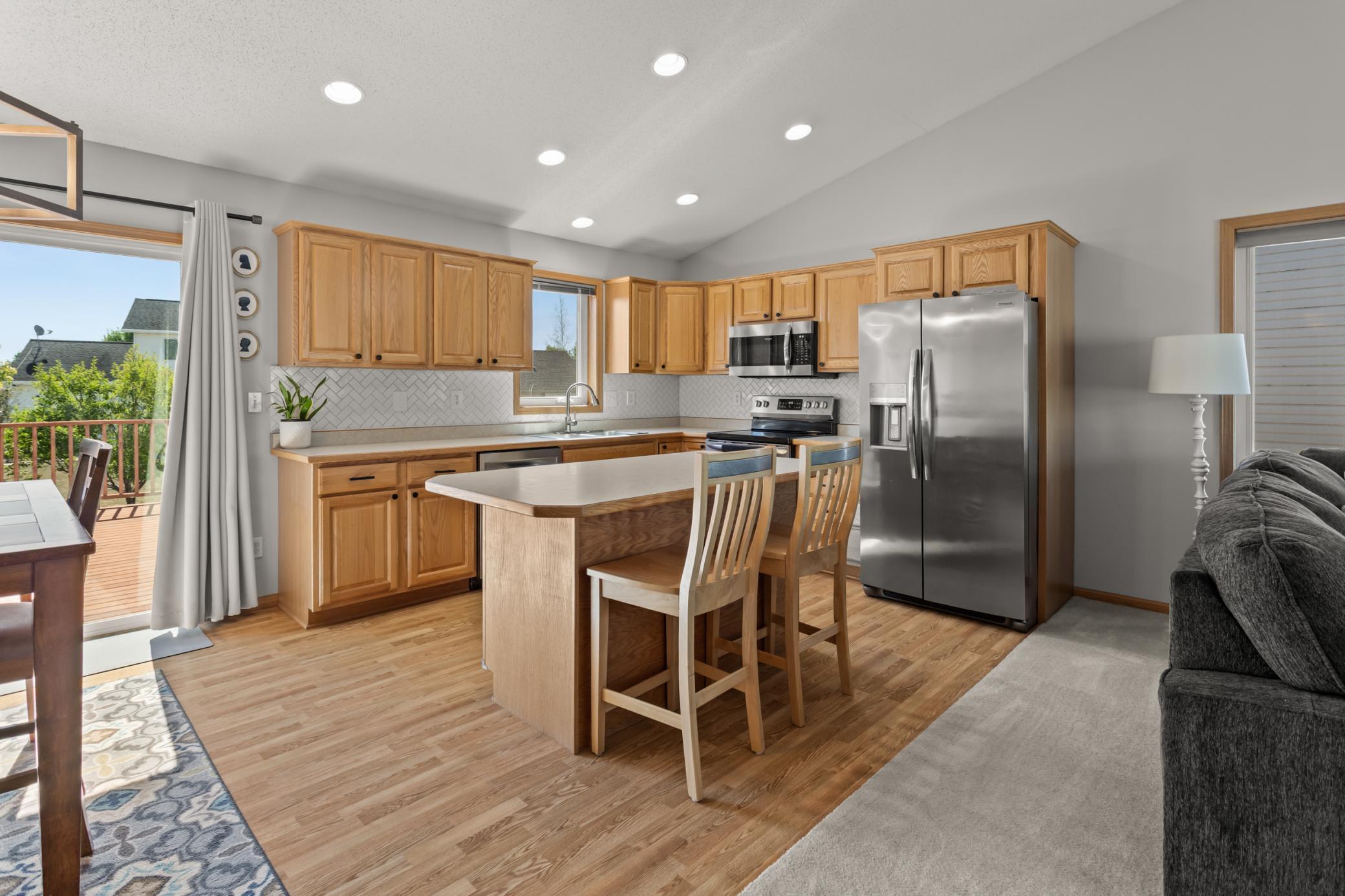 main property photo 2