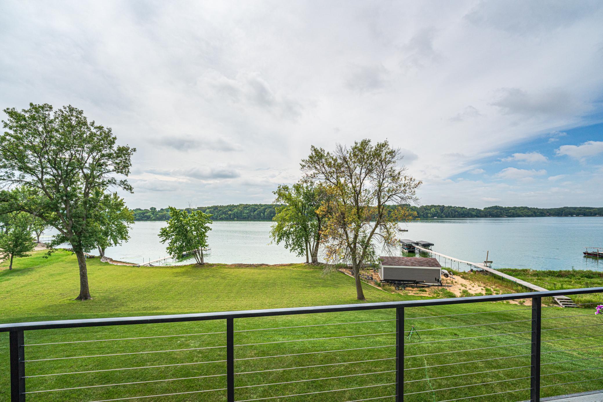 main property photo 40
