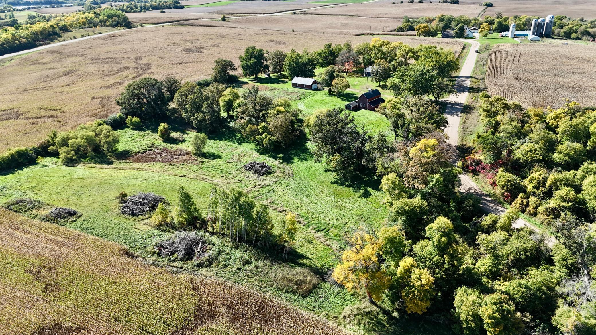 main property photo 39