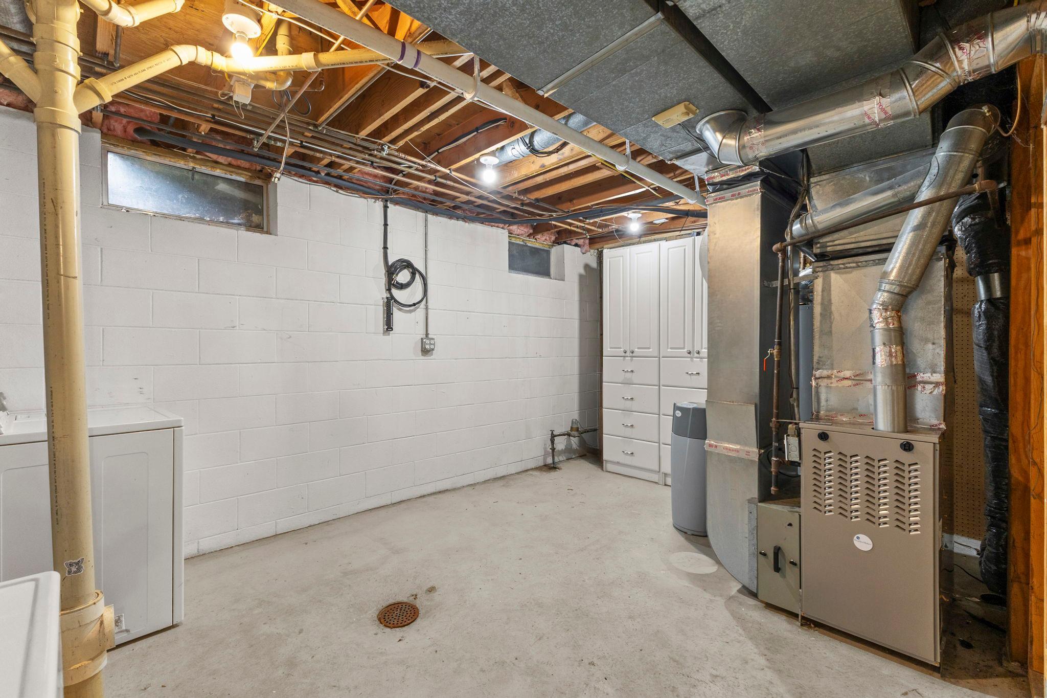 main property photo 57