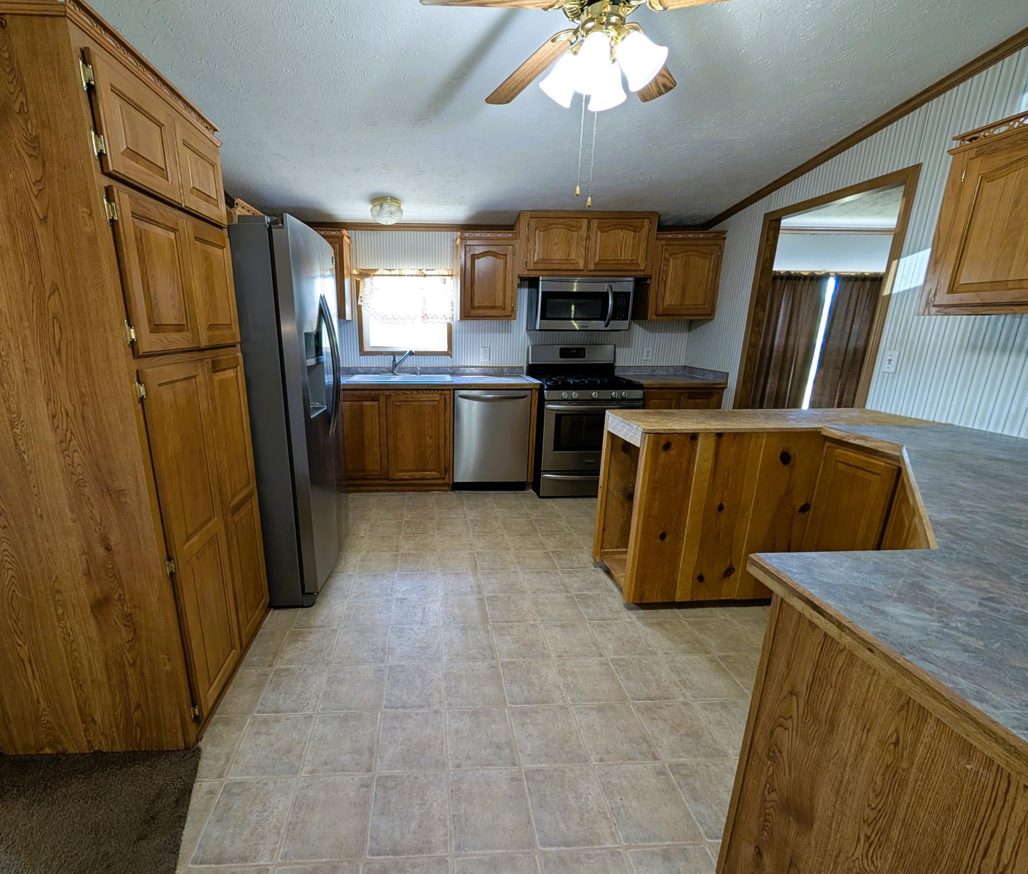 main property photo 42