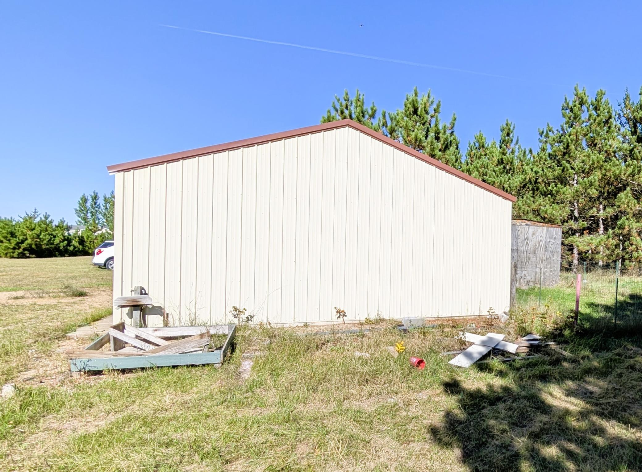 main property photo 81