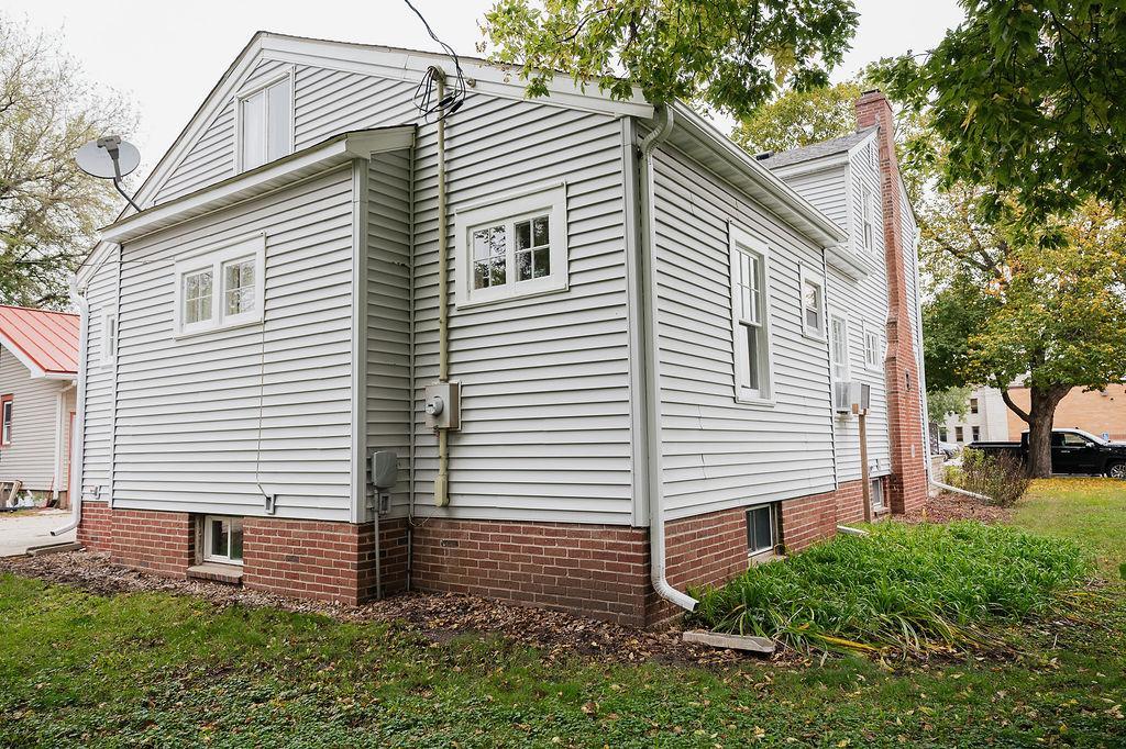 main property photo 60
