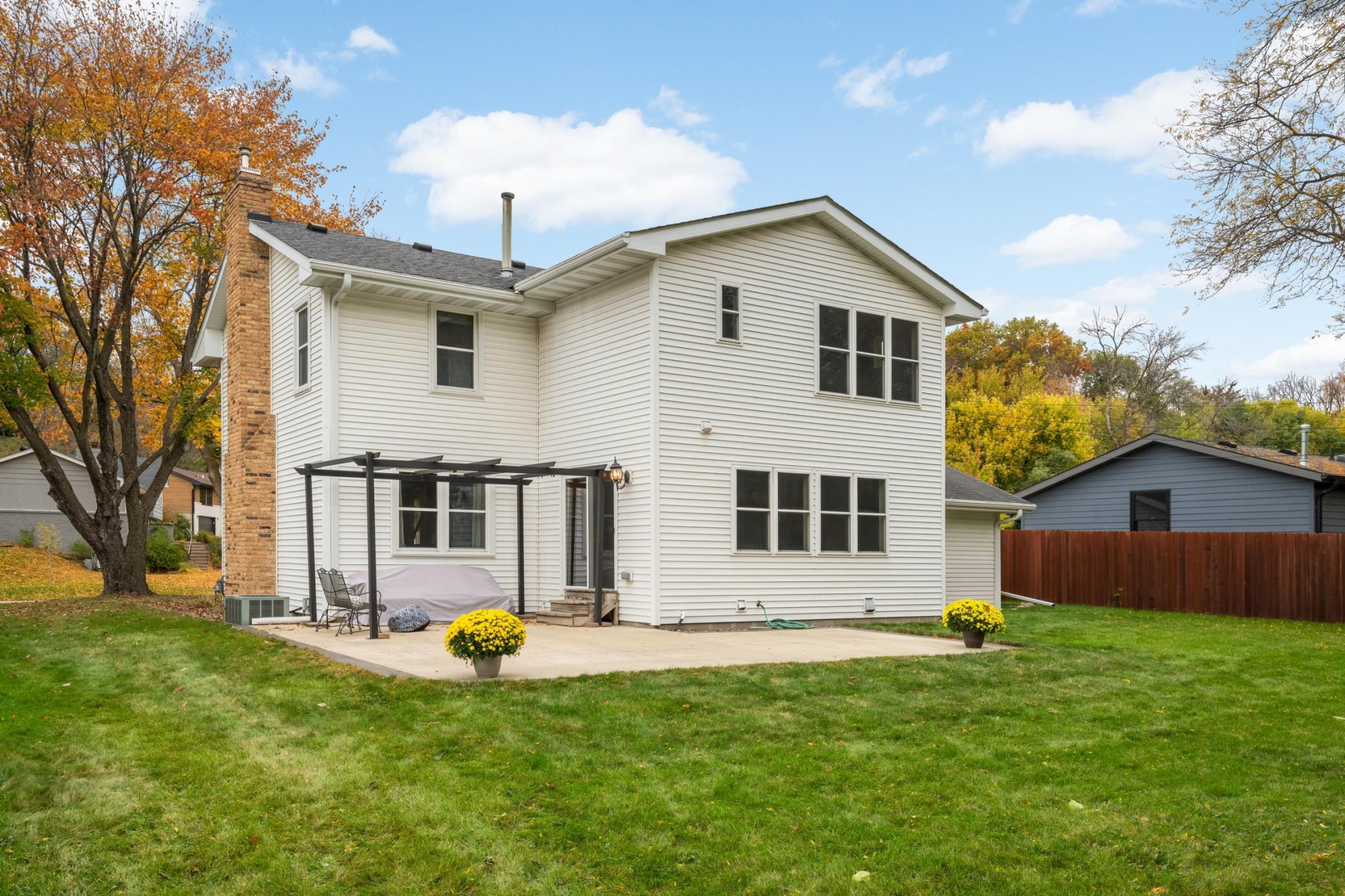 main property photo 35