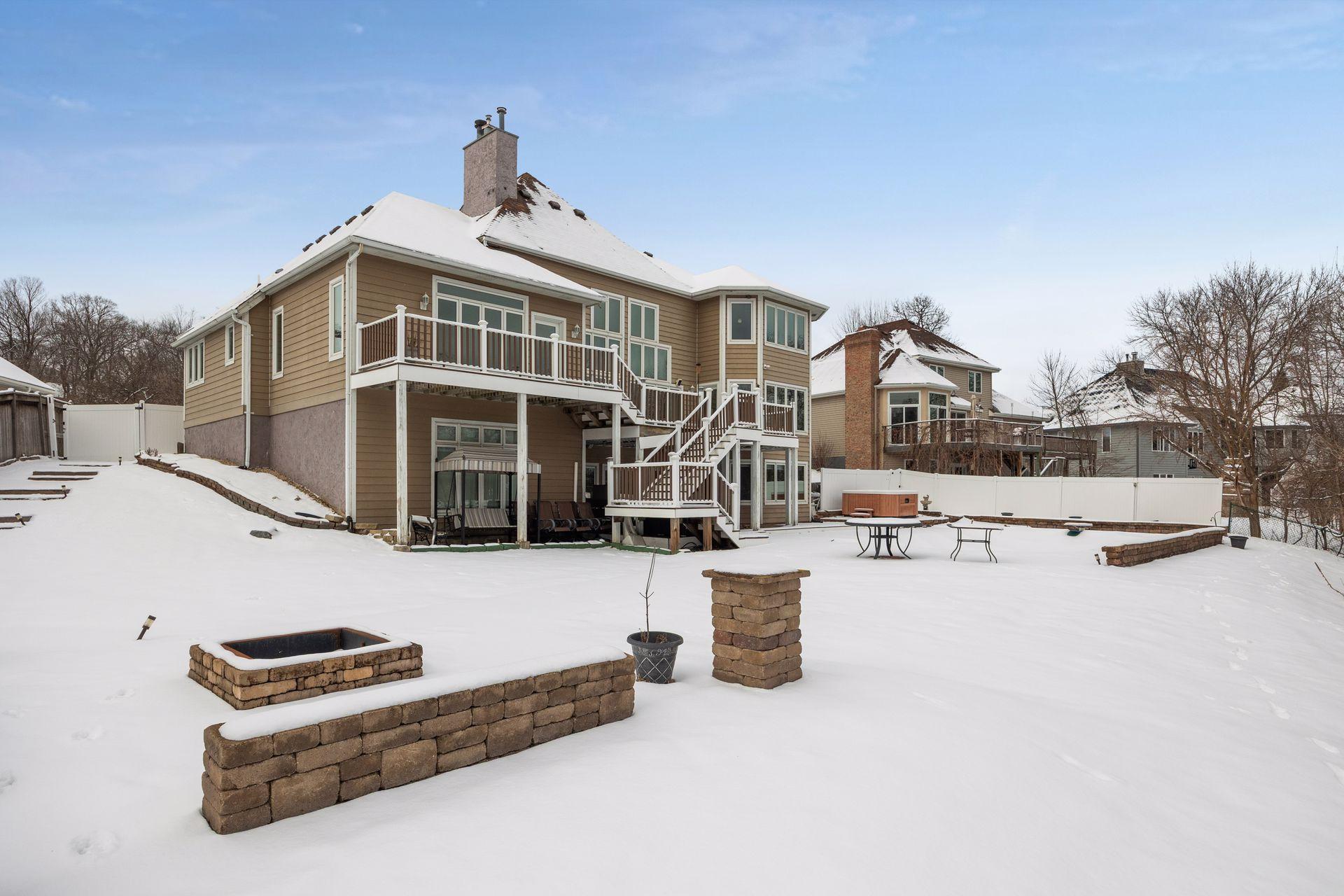 main property photo 34