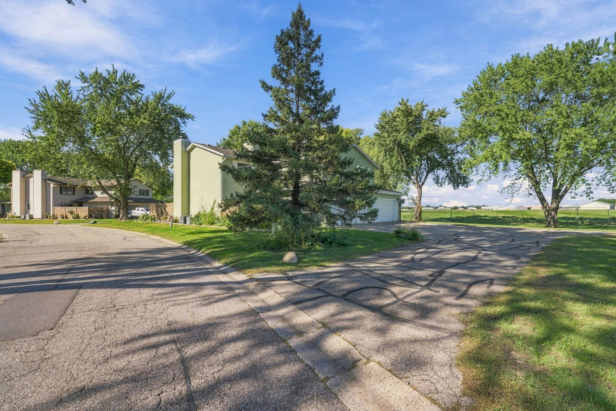 main property photo 24