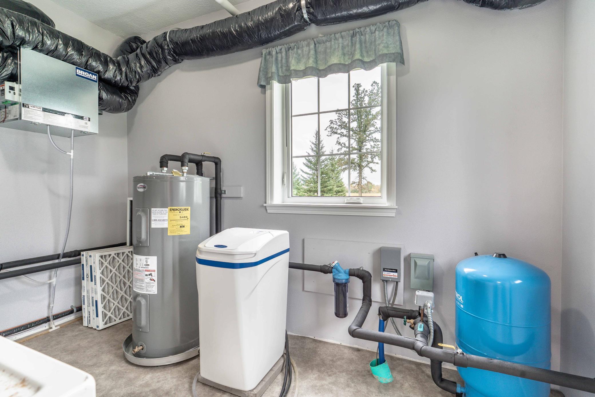main property photo 58