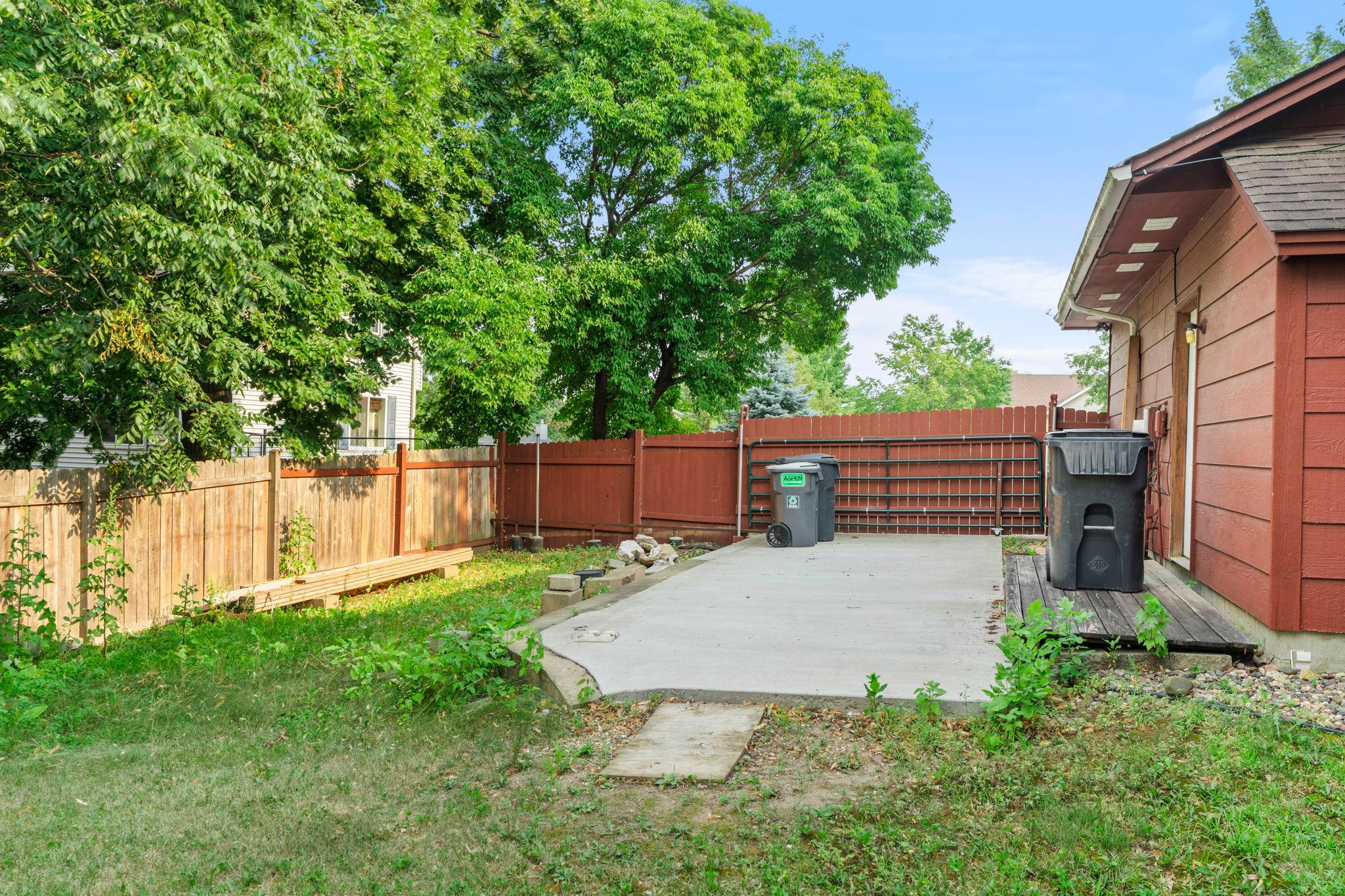 main property photo 46