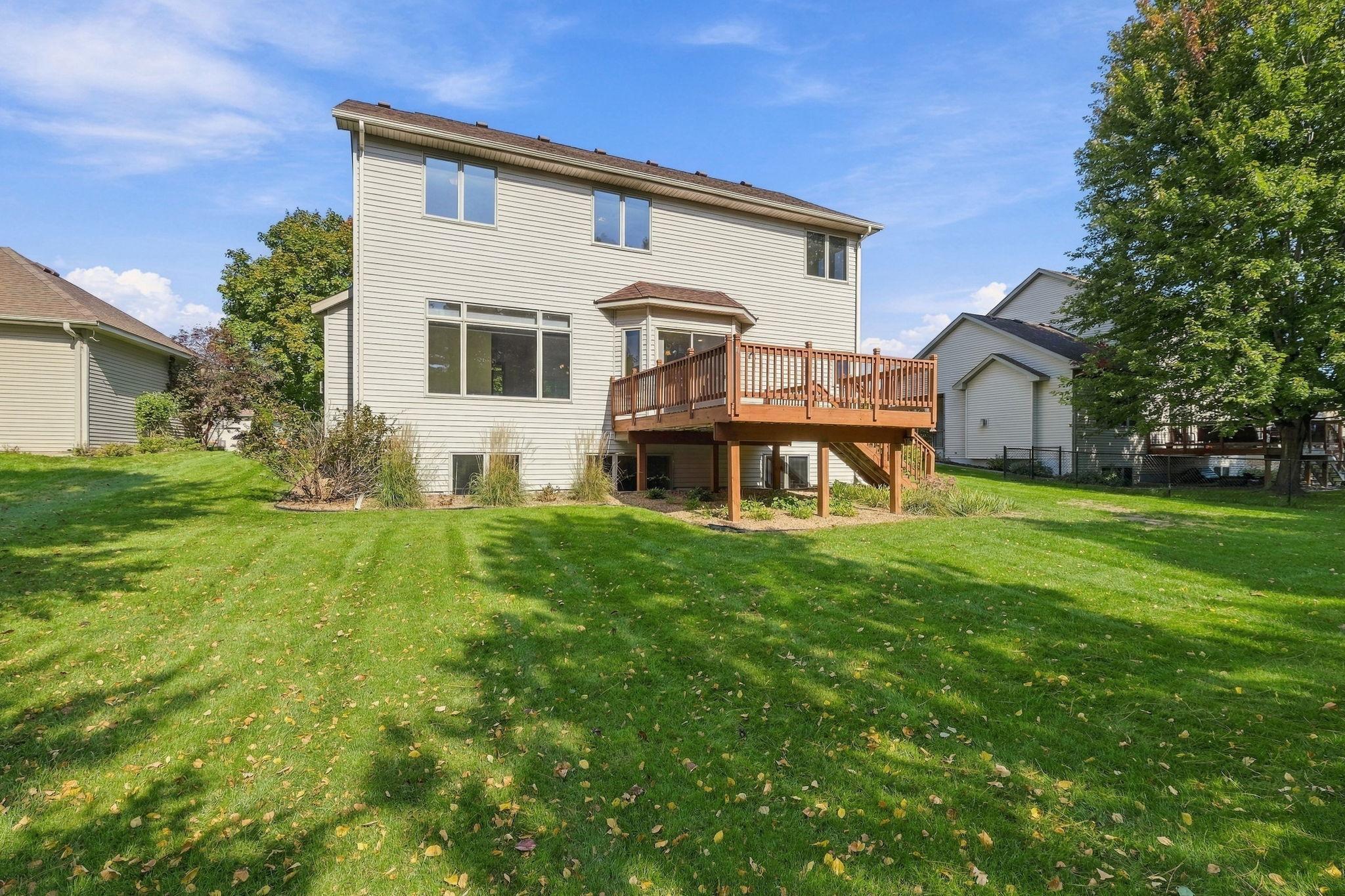 main property photo 40