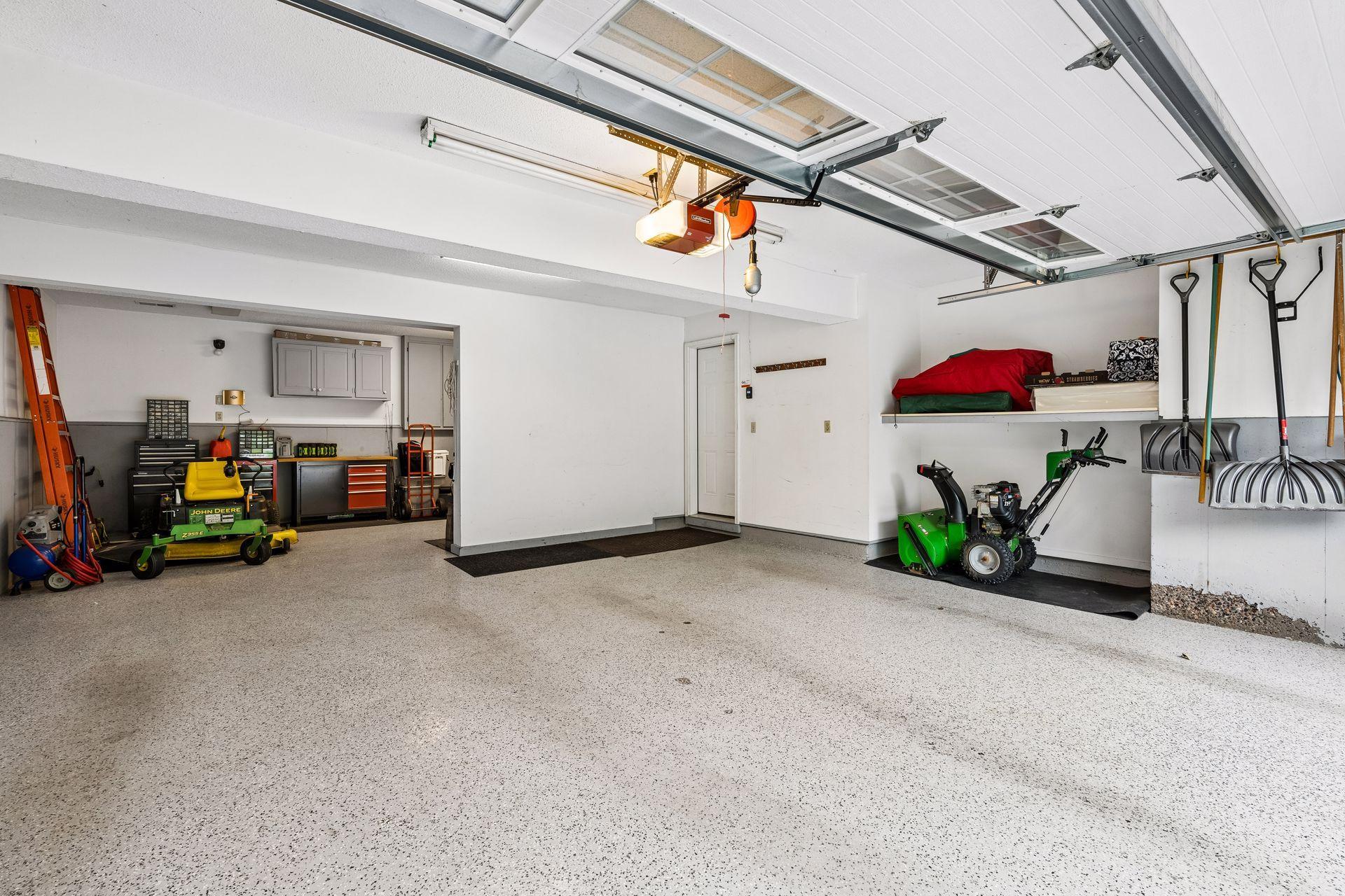 main property photo 57
