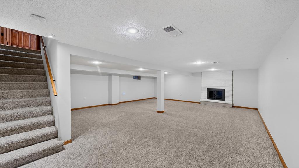 main property photo 65