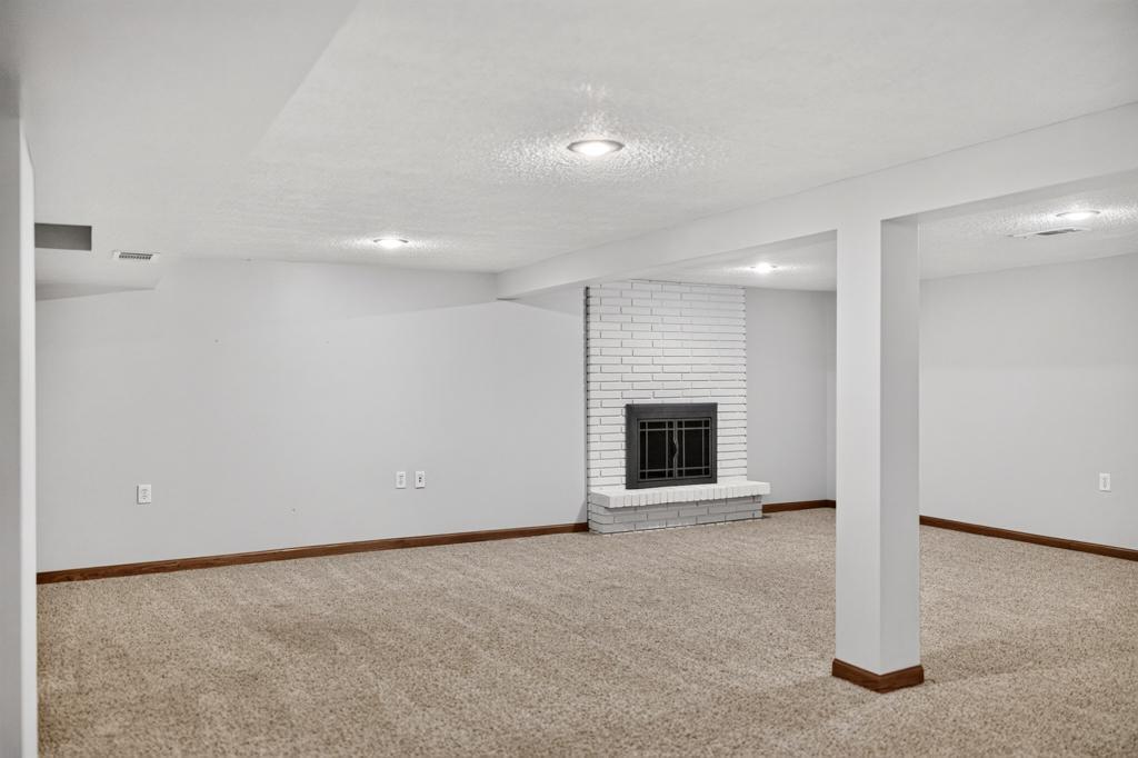 main property photo 66