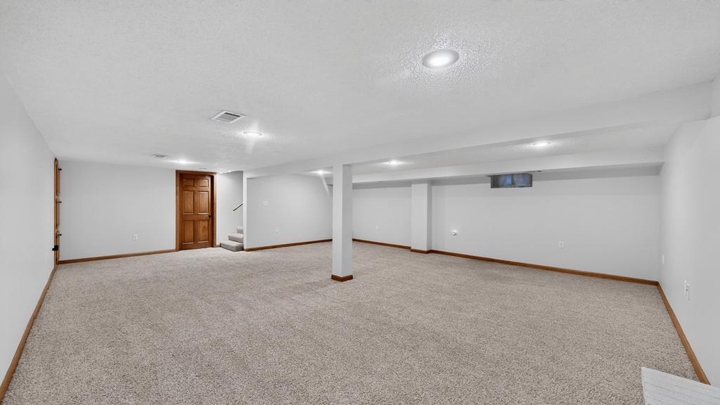 main property photo 69