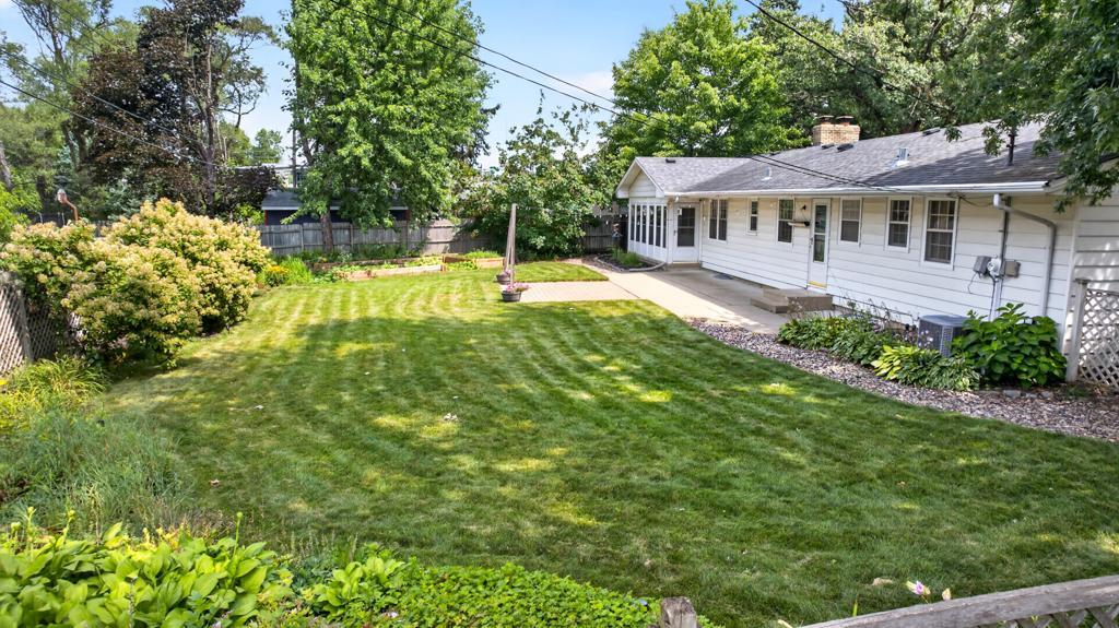 main property photo 93