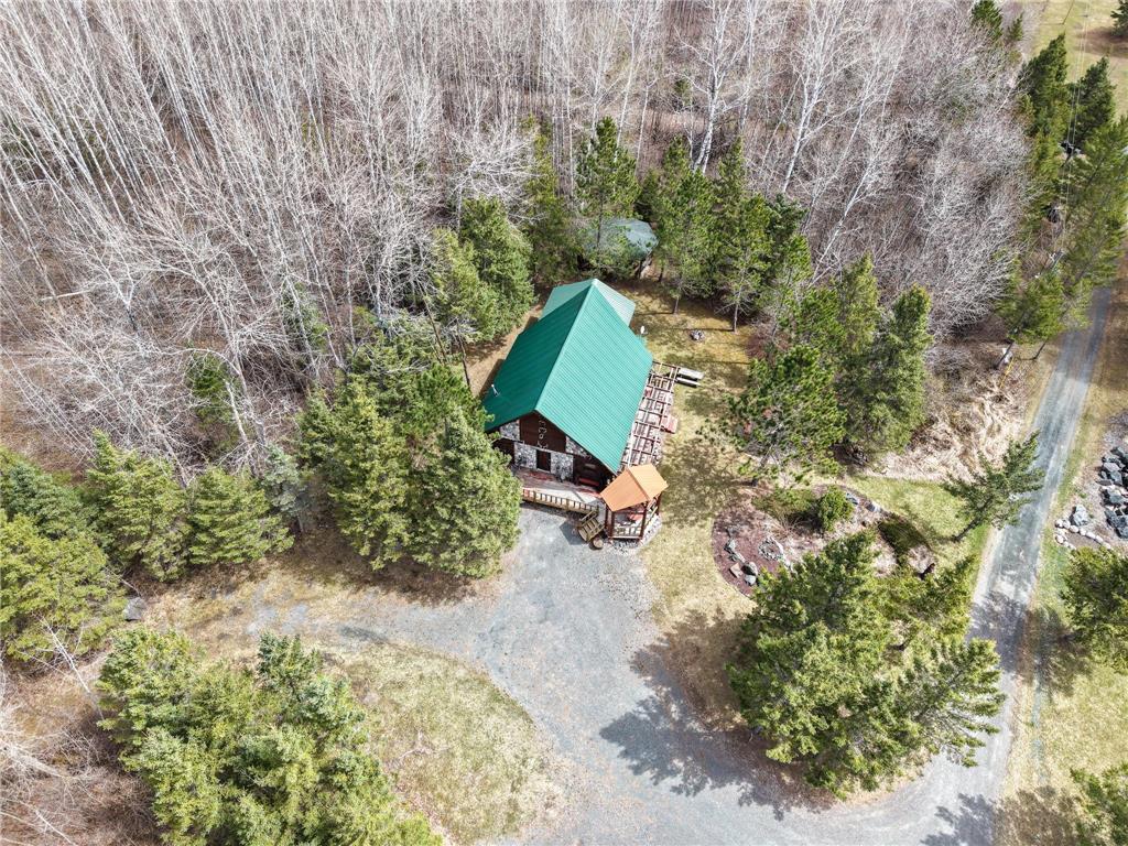 main property photo 10
