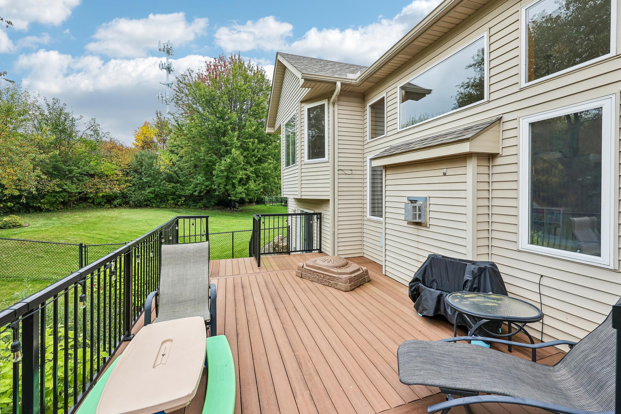 main property photo 46