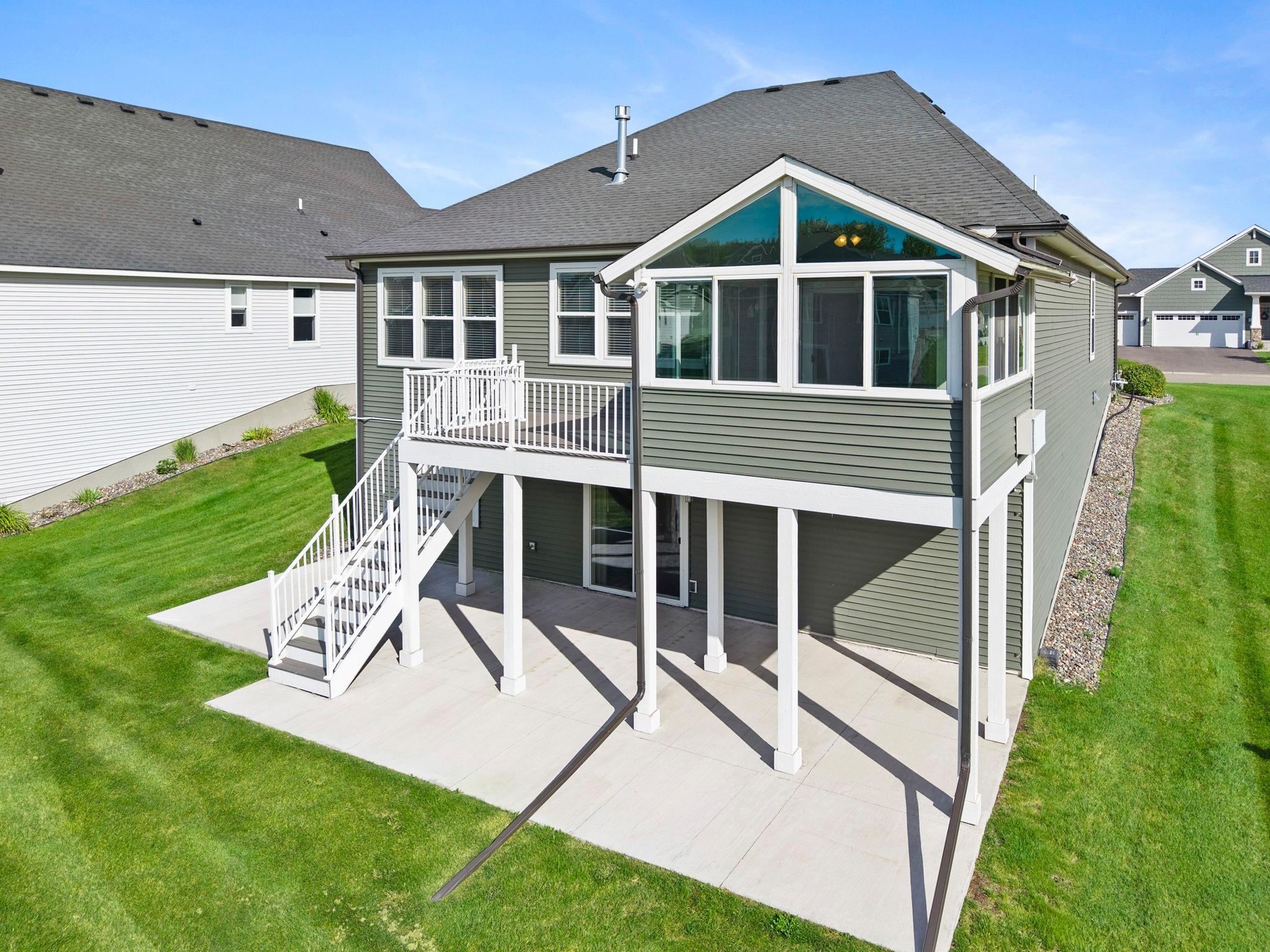 main property photo 34