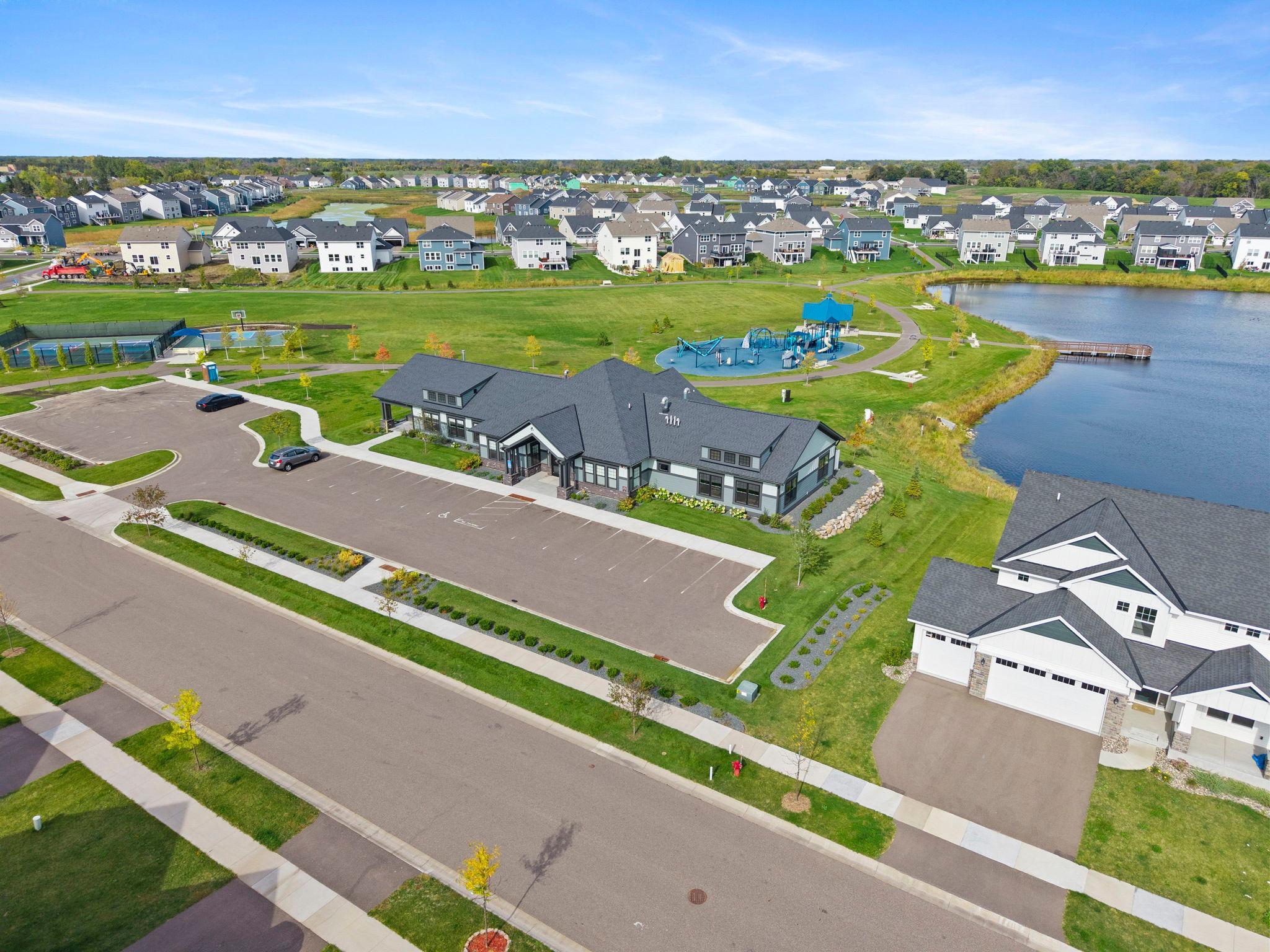 main property photo 40