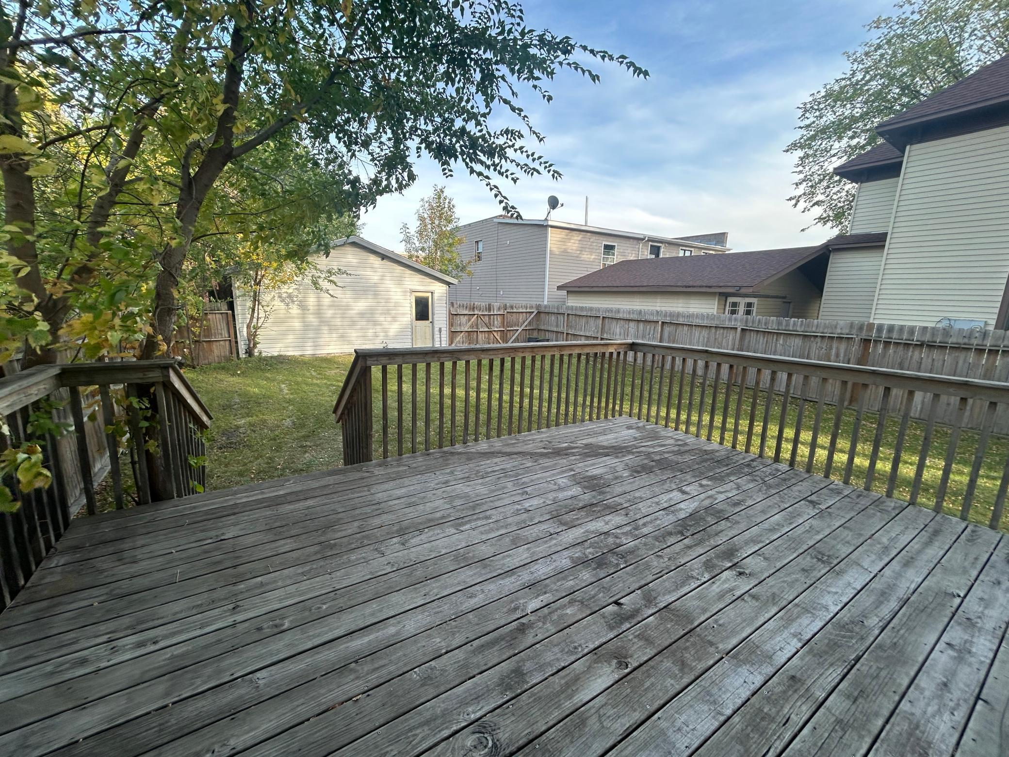 main property photo 41