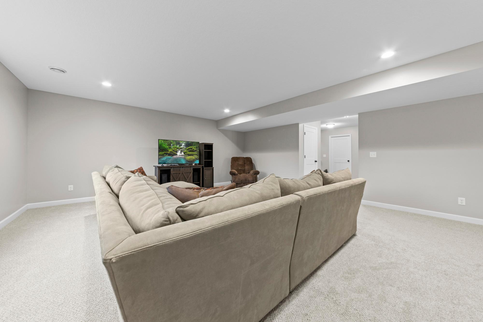 main property photo 67