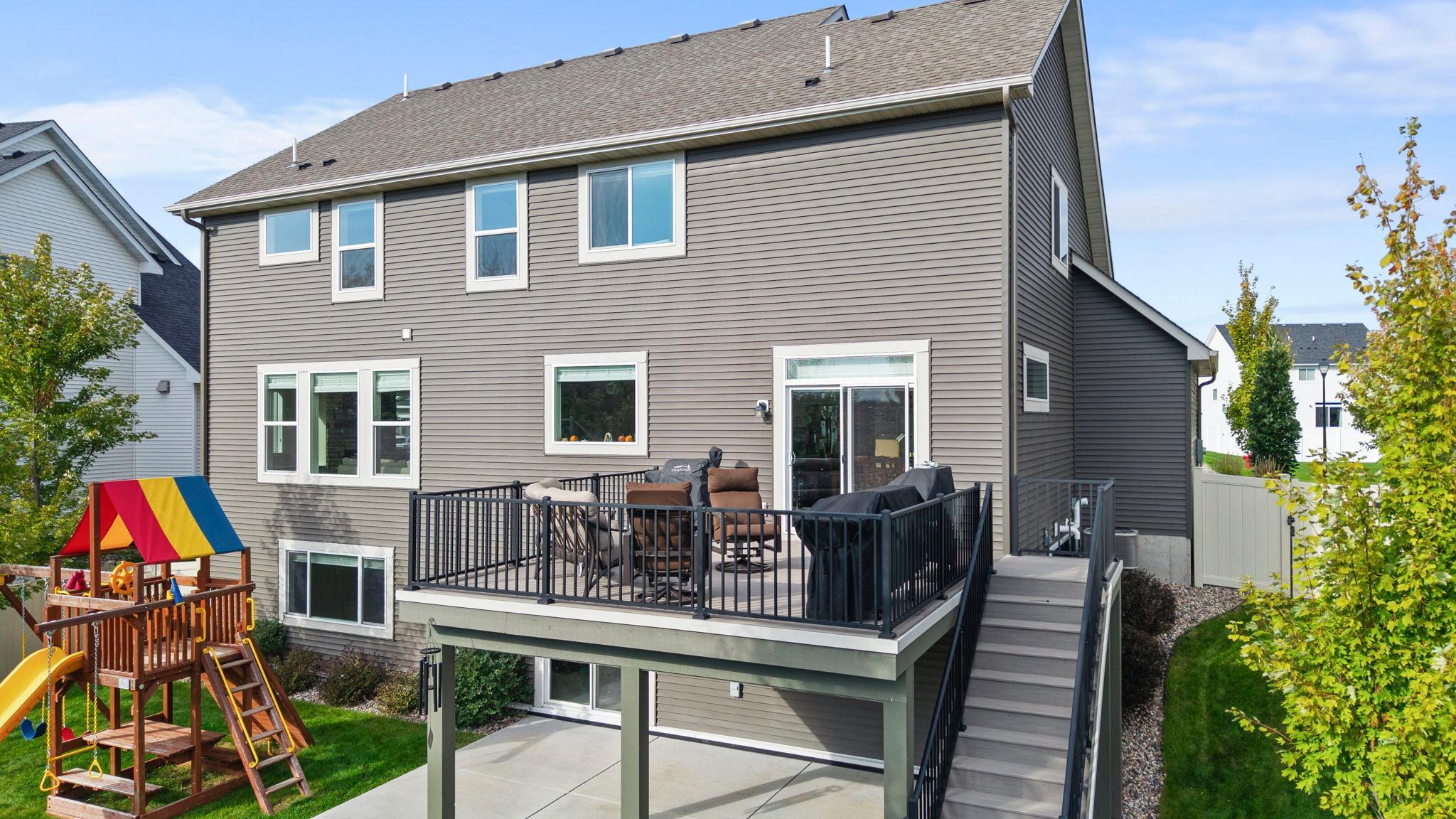 main property photo 78